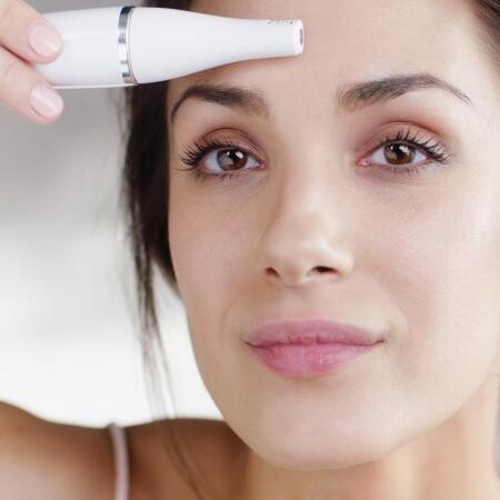 Braun FaceSpa Pro 910 Şarjlı Yüz Epilatörü 2'si 1 Arada Epilasyon ve Cilt Bakım Seti - 4