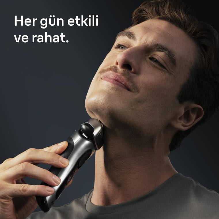 Braun Series 8 Elektrikli Tıraş Makinesi, Islak ve Kuru, Şarj Standı, 8617S - 3
