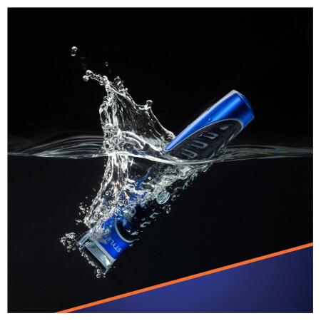Gillette Fusion Styler 4'ü 1 Arada Hassas Vücut Tüyü ve Sakal Düzeltici Tıraş Makinesi - 5
