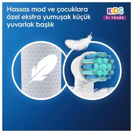 Oral-B D100 Vitality Spiderman Özel Seri Çocuklar İçin Ekstra Yumuşak Şarj Edilebilir Diş Fırçası + Seyahat Kabı  - 4