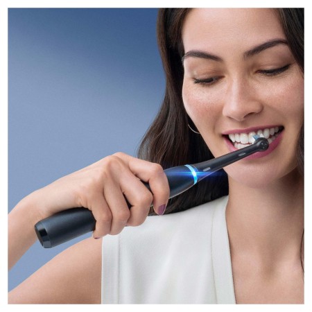 Oral-B iO 8 Şarjlı Diş Fırçası - Siyah - Thumbnail