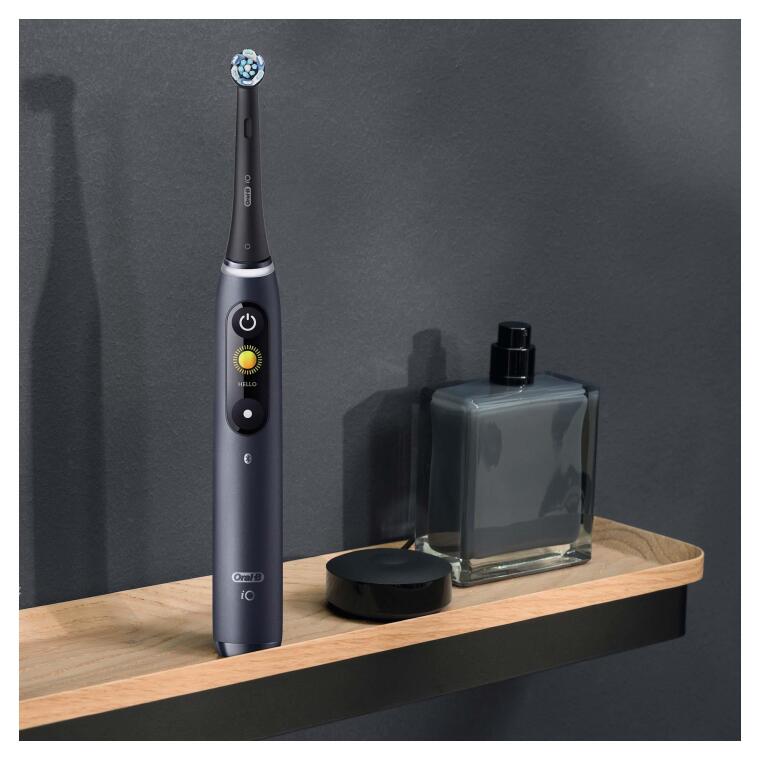 Oral-B iO 8 Şarjlı Diş Fırçası - Siyah  - 5