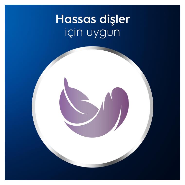 Oral-B Pro 3D White Clinical Yoğun Beyazlık Parlak Beyaz Diş Macunu 75 ml - 4